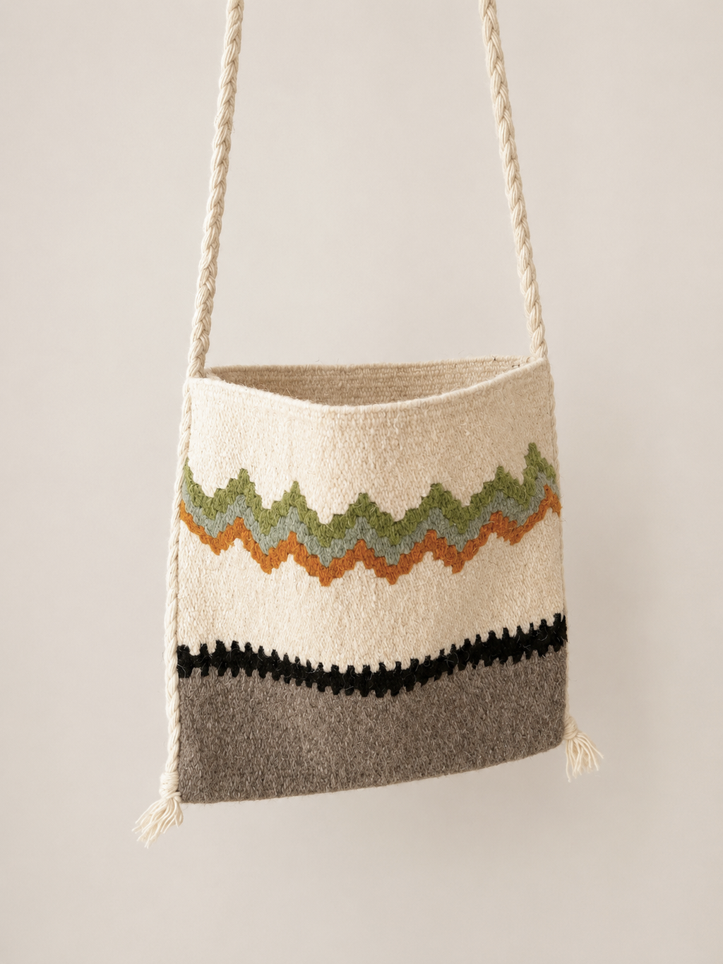 Woven Wool Bag – Zigzag Pattern