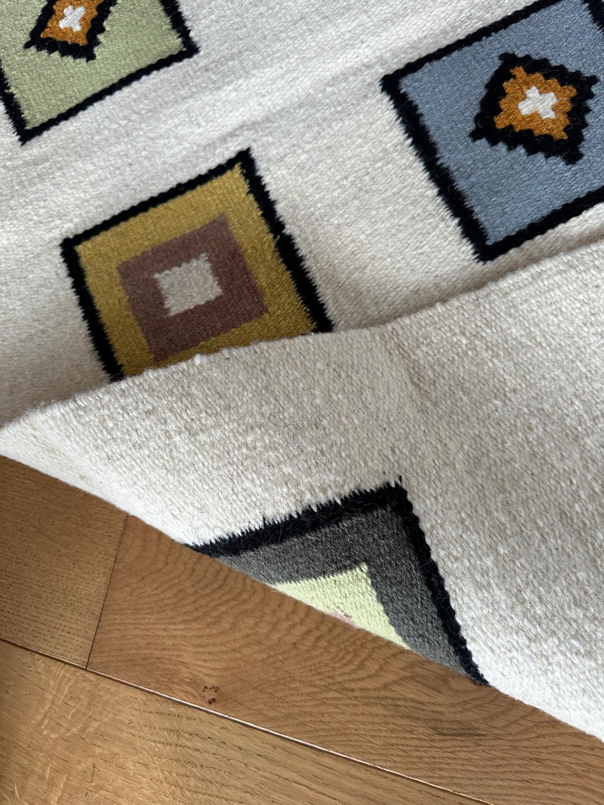 Handwoven Wool Runner – Pastel Square Pattern
