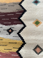 Handwoven Wool Runner – Infinite Column Motif