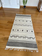 Handwoven Wool Runner – Natural White & Grey