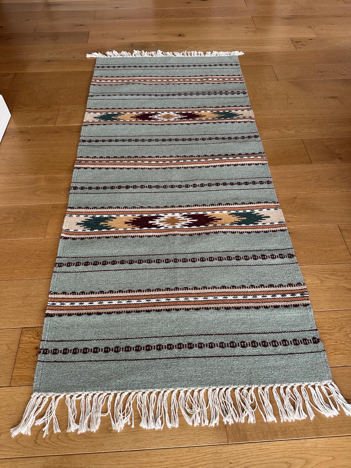 Handwoven Wool Runner – Chain Pattern